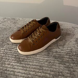 Men’s Casual Shoes